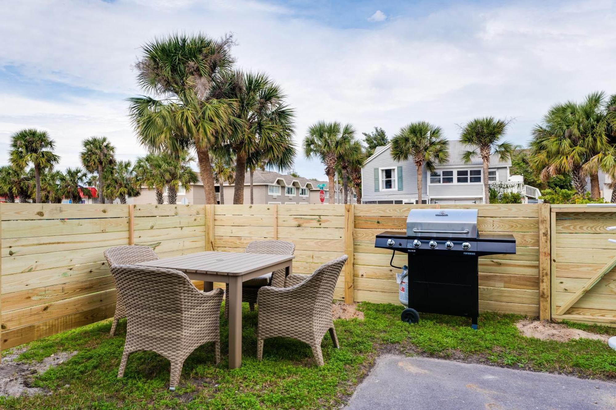Be A Nomad Lovely 2Br 1Blk From The Ocean Jacksonville Beach Kültér fotó